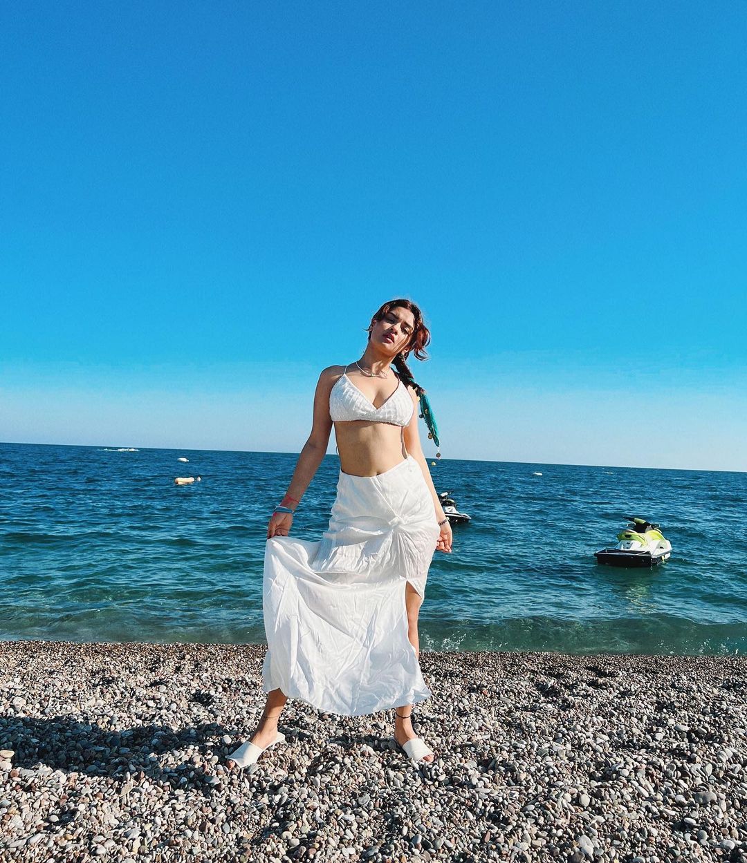 avneet kaur hot pic, avneet kaur sexy, avneet navel, avneet kaur as radha, sexy , avneet kaur ,radha rani, avneet kaur hot cute pics,avneet in bikini, red hot bikini, beach, hot