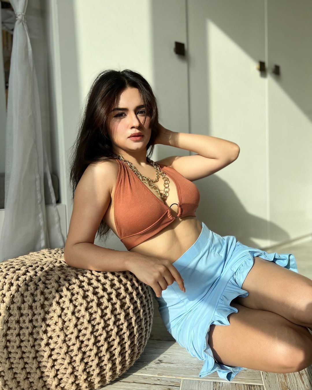 avneet kaur hot pic, avneet kaur sexy, avneet navel, avneet kaur as radha, sexy , avneet kaur ,radha rani, avneet kaur hot cute pics,avneet in bikini, red hot bikini, beach, hot