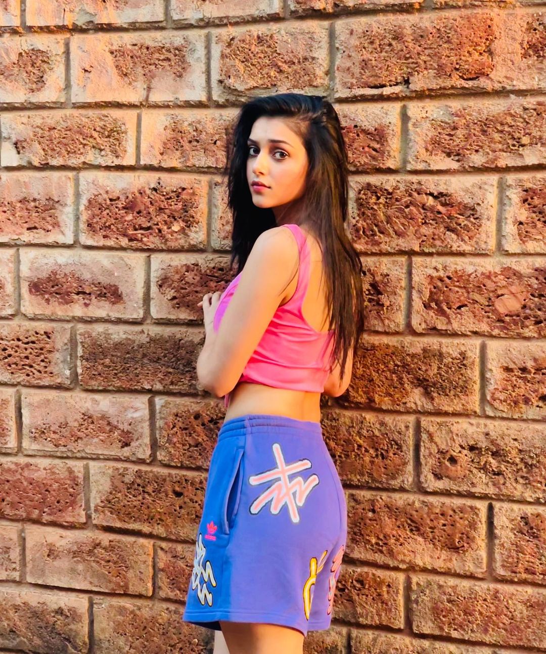 mallika singh hot pic, mallika singh sexy, mallika navel, mallika singh as radha, sexy , mallika singh ,radha rani, mallika hot cute pics